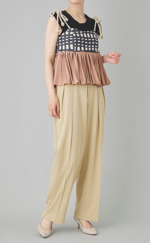 2タックツイルテーパードパンツ