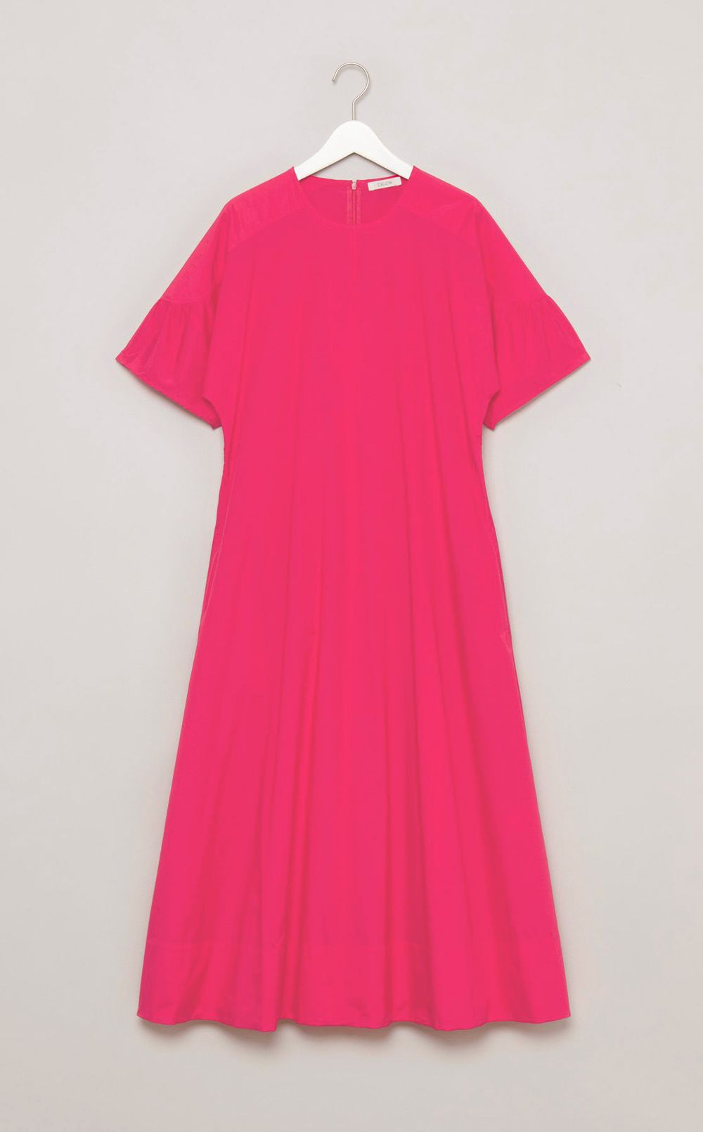 【別注】カーブスリーブフレアワンピース