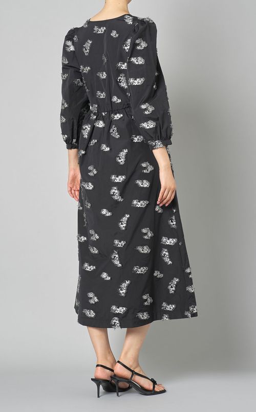 フラワージャガードVネックワンピース