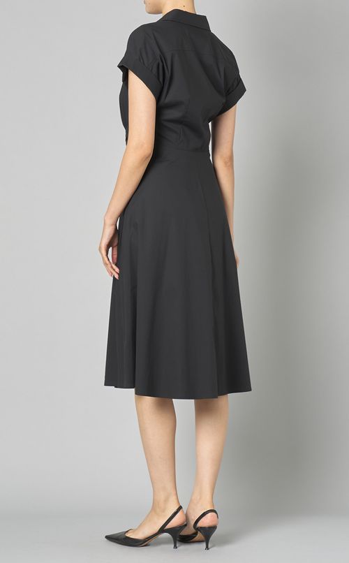 コンチョボタンワンピース