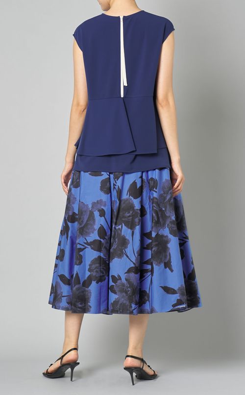 Vネックポンチペプラムブラウス