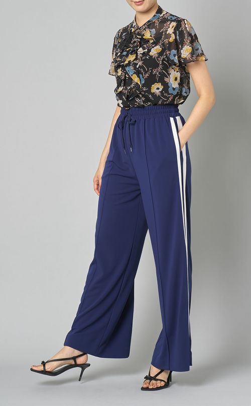 ポンチイージーラインパンツ