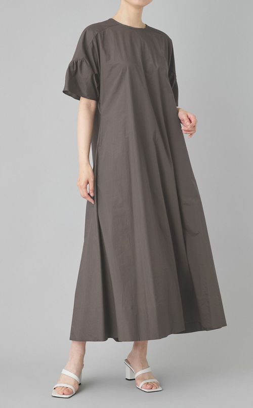 【別注】カーブスリーブフレアワンピース