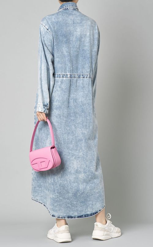 チェーンストラップロゴレザーバッグ