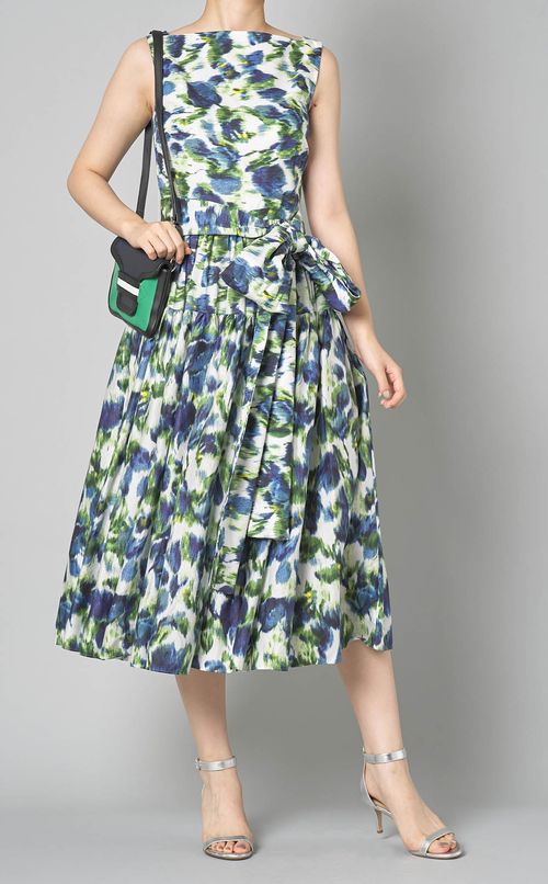 ALPHAレザーフラットショルダーバッグ