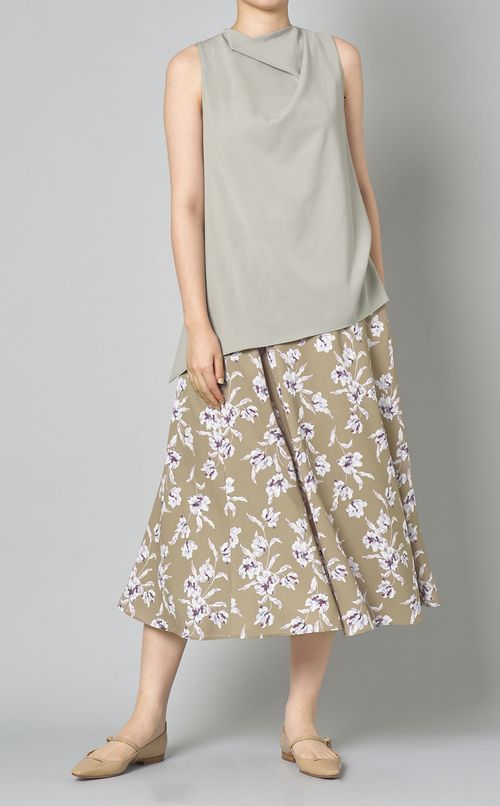 フローラルプリントスカート