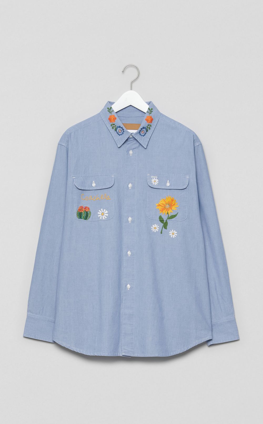 エンブロイダリーシャンブレーシャツ