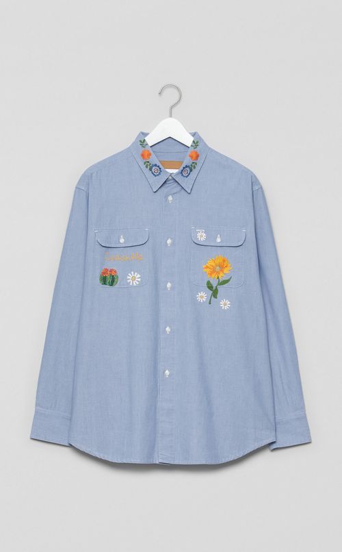 エンブロイダリーシャンブレーシャツ