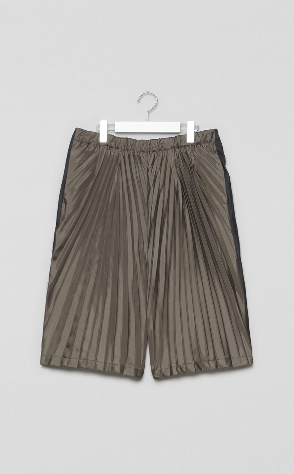 【reADdress】ハーフパンツ