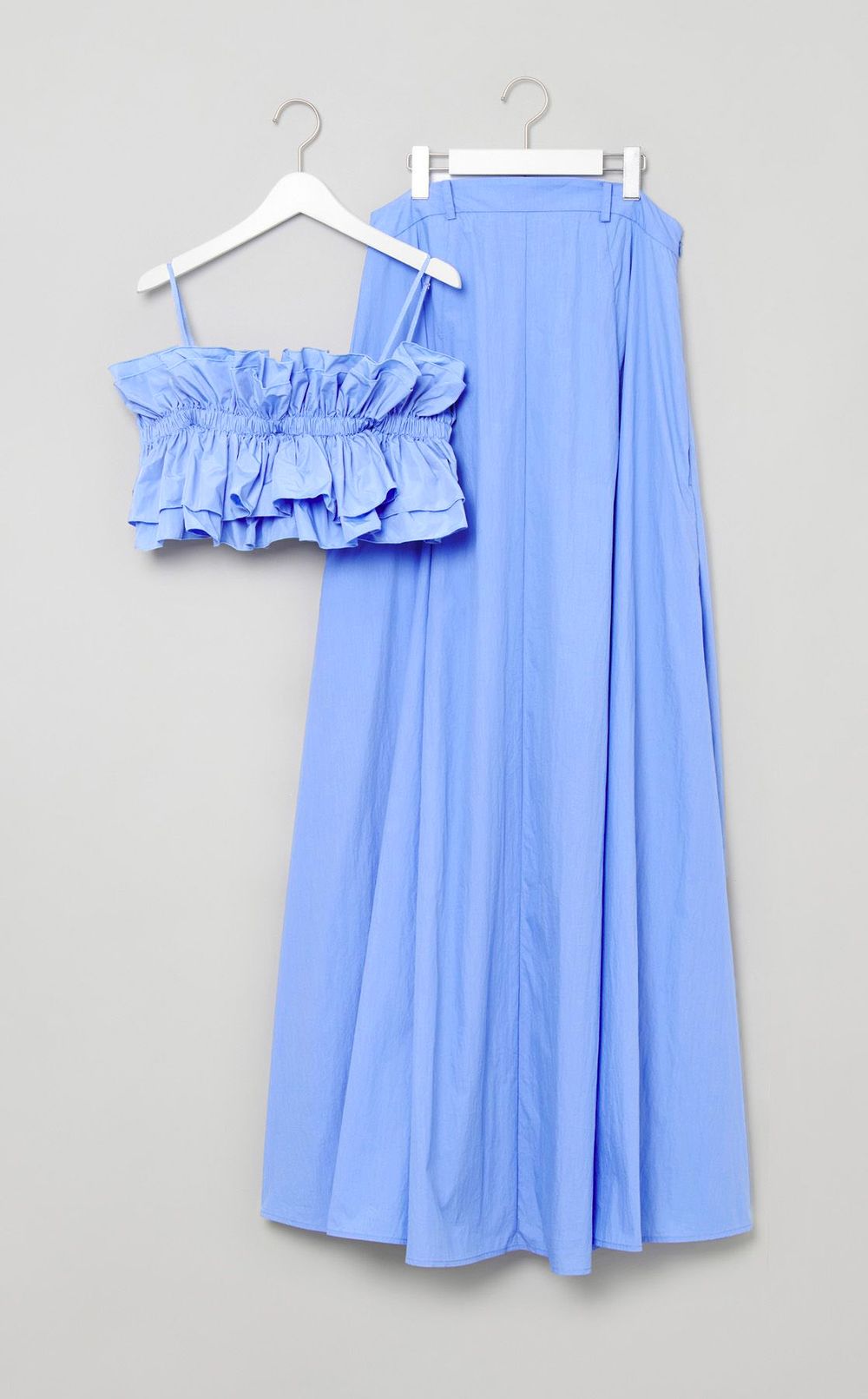 フリルベアマキシドレス