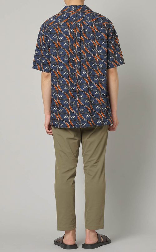 バティック柄ショートスリーブシャツ