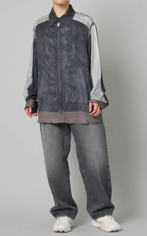 ロゴプリントデザインシャツ