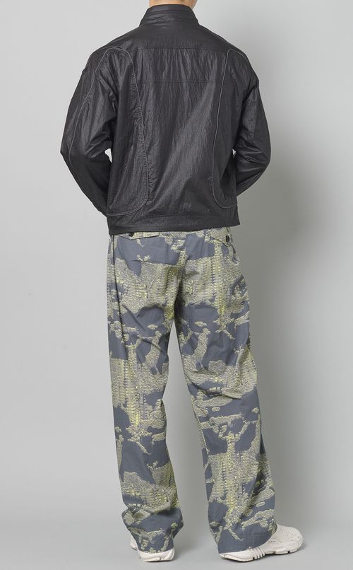 ナイロンリップブルゾン