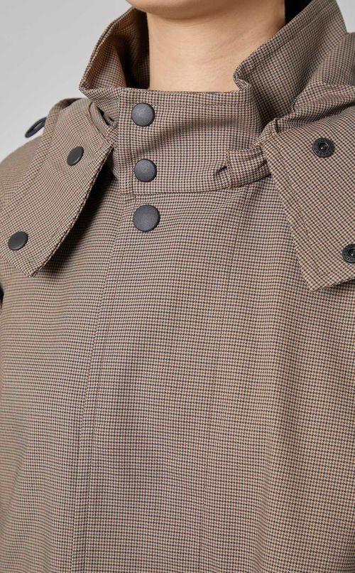 ショートフードライトコート