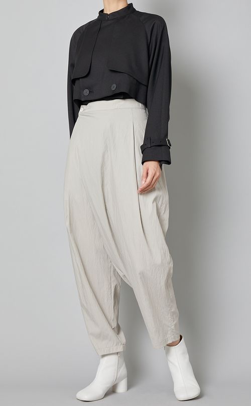 スタンドネックショートトレンチ