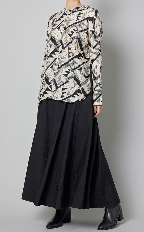 シャインカルゼフリルベルトフレアスカート