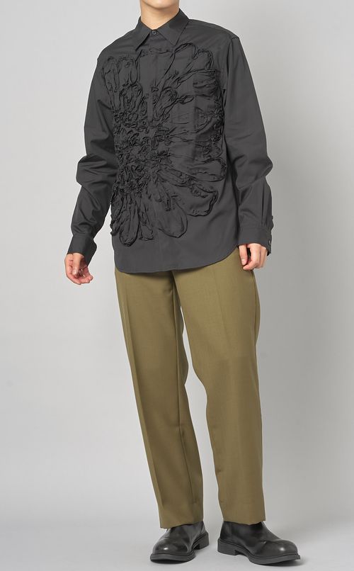 テープエンブロイダリーシャツ