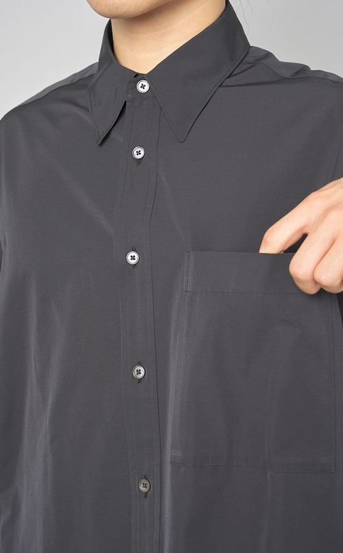 タフタオーバーシャツ