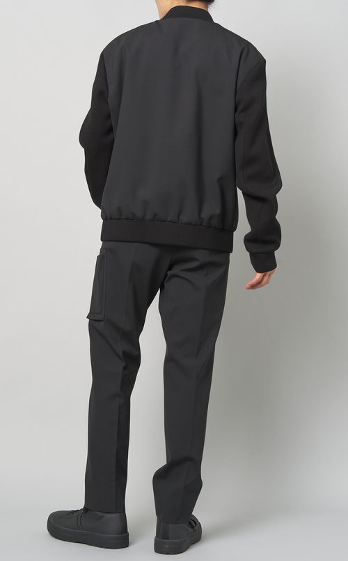 ストレッチウールボンバージャケット