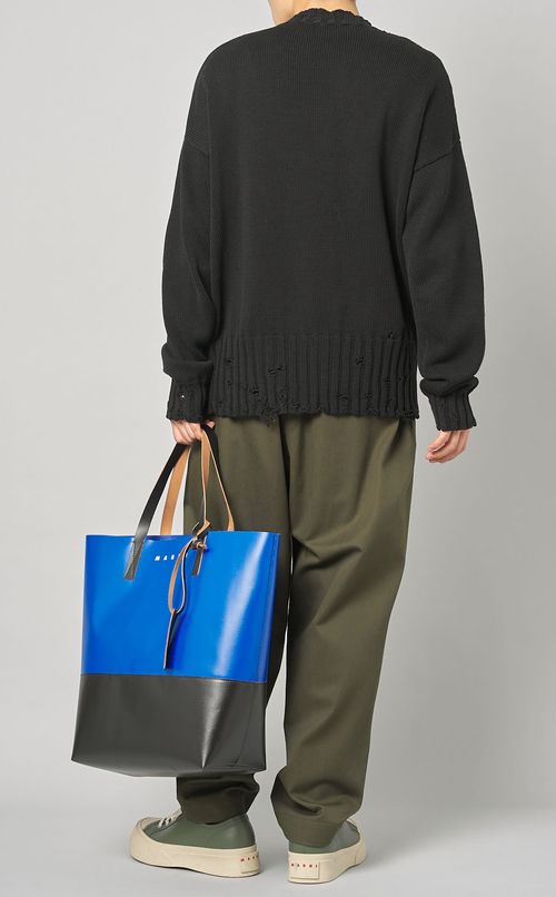 ダメージ加工クルーネックニット