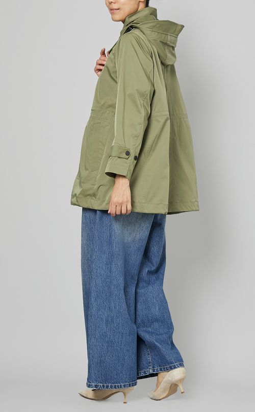 ショートフードライトコート