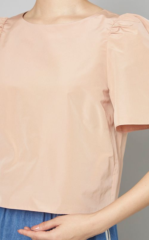 タフタパフスリーブブラウス