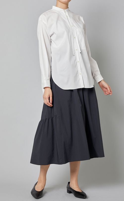 タイプライターバックヘムスカート