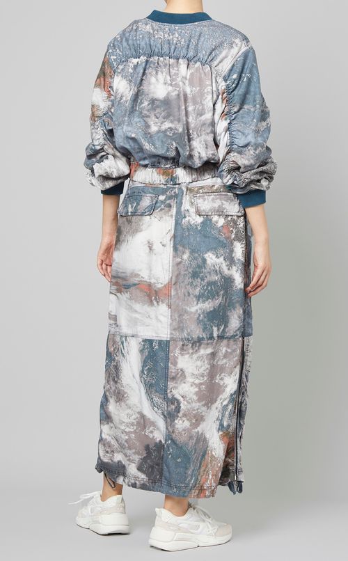 プリントフロントポケットジップスカート