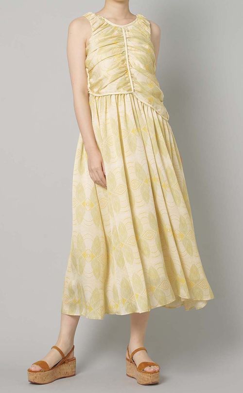 プリントギャザーノーリーブワンピース