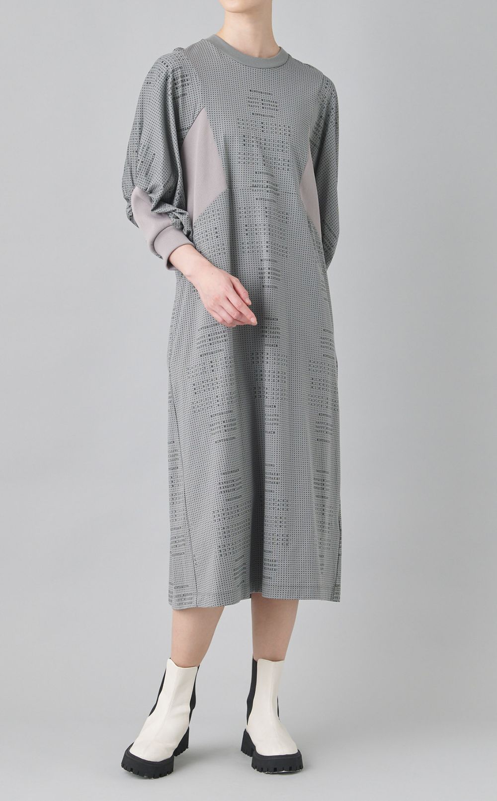 ドットタイププリントワンピース