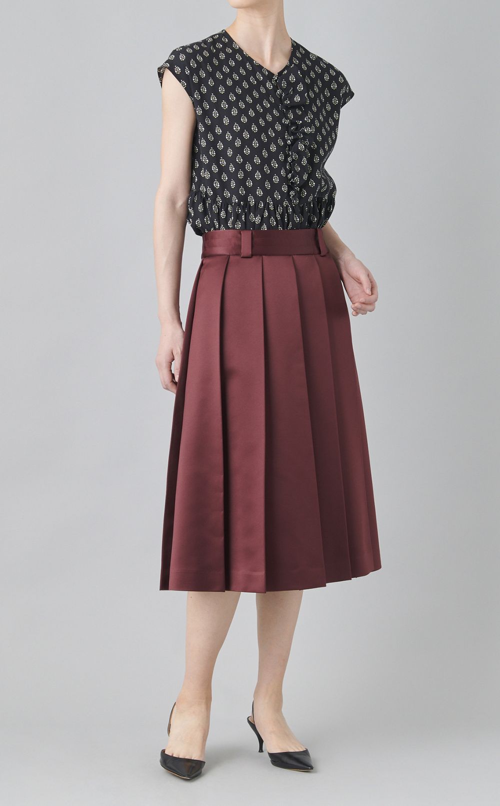 プリントフリルブラウス