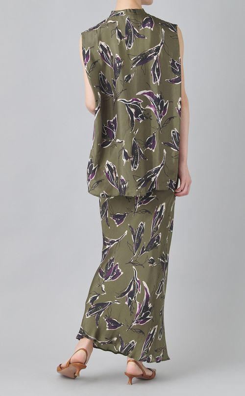 フラワープリントノースリーブブラウス