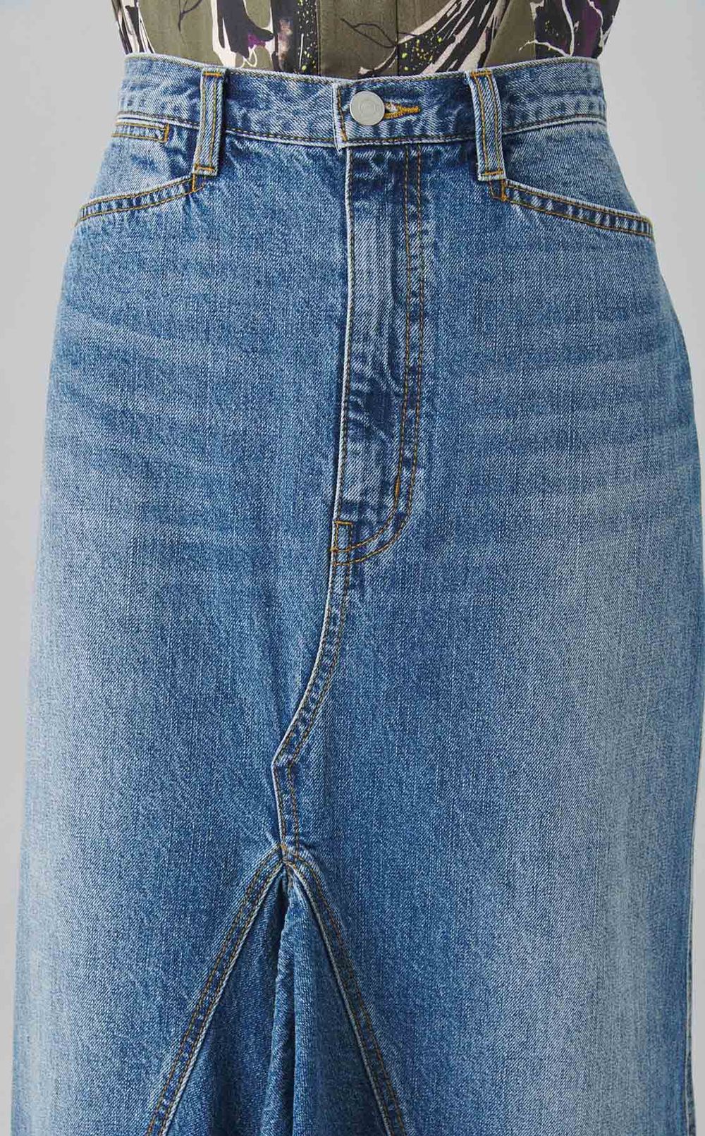 ヘムフレアデニムロングスカート