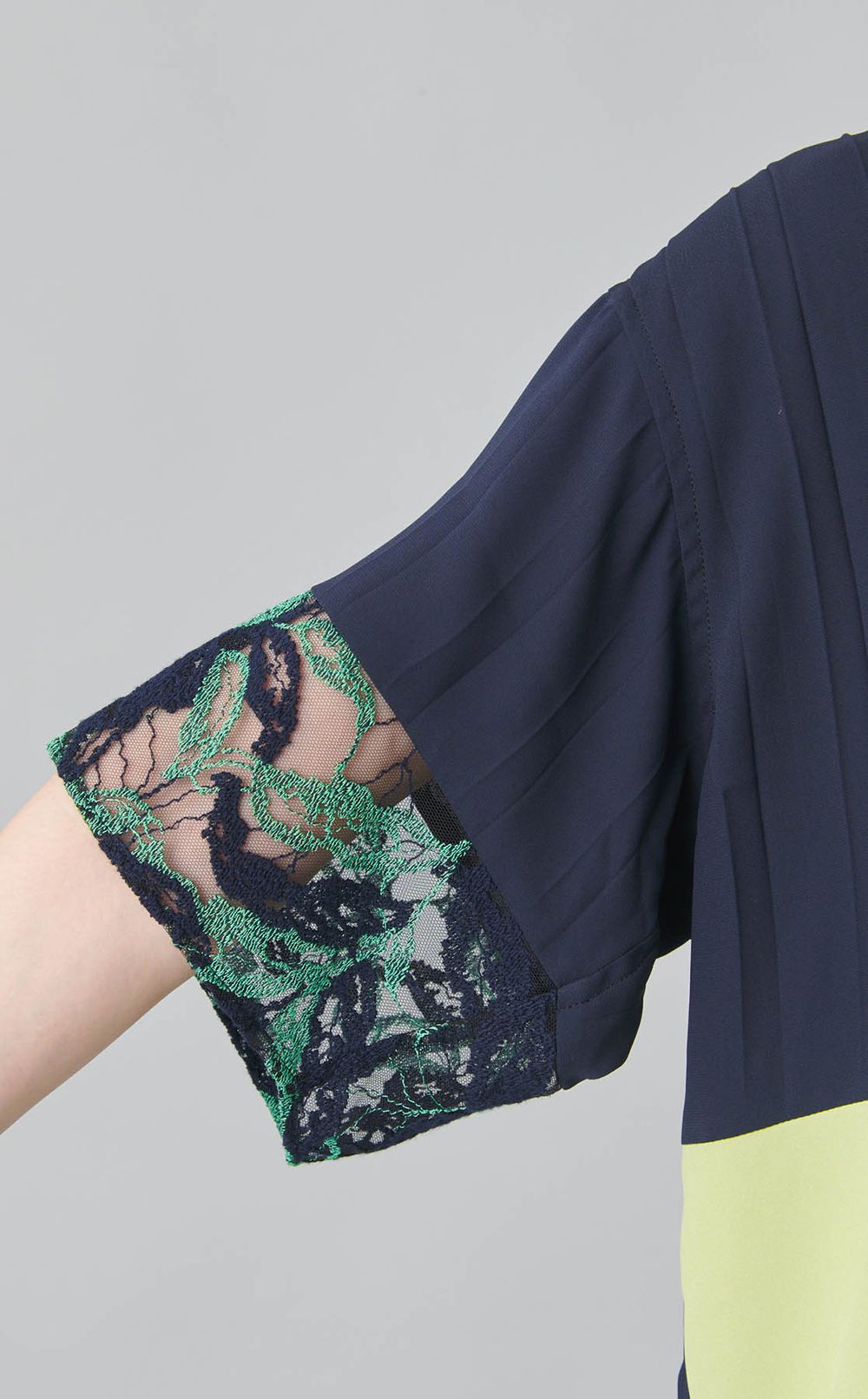 【reADdress】オープンカラーシャツ