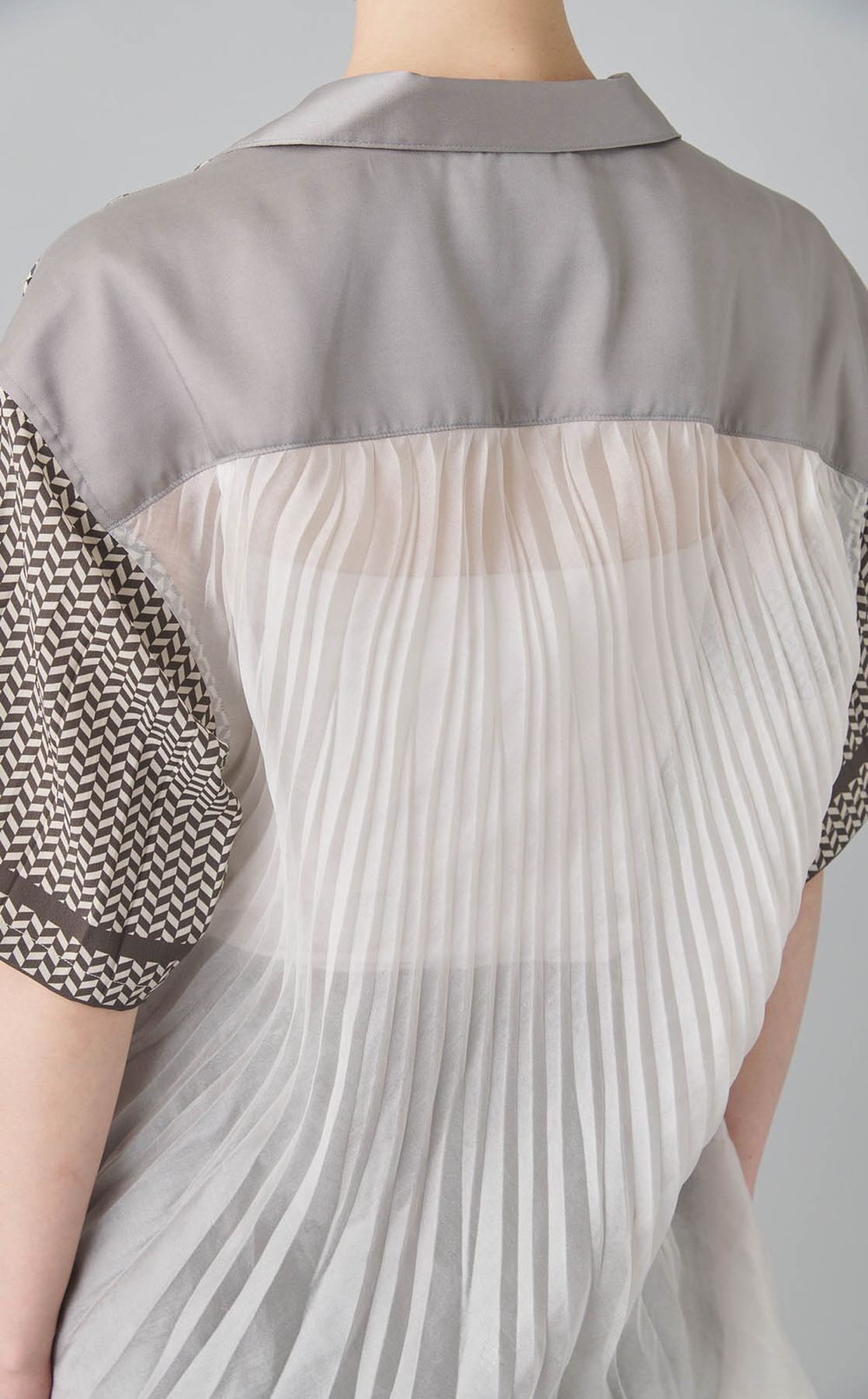 【reADdress】オープンカラーシャツ