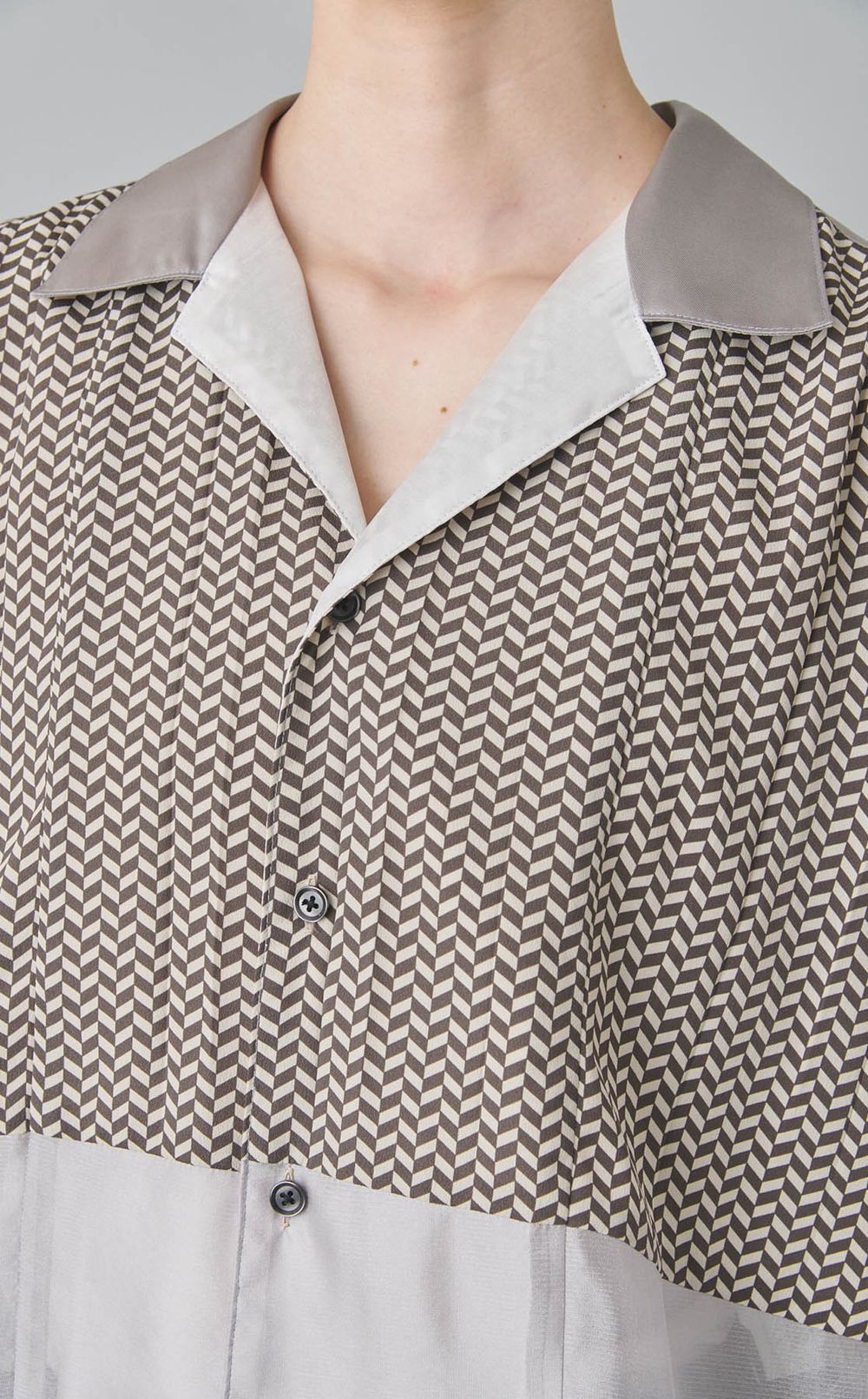 【reADdress】オープンカラーシャツ