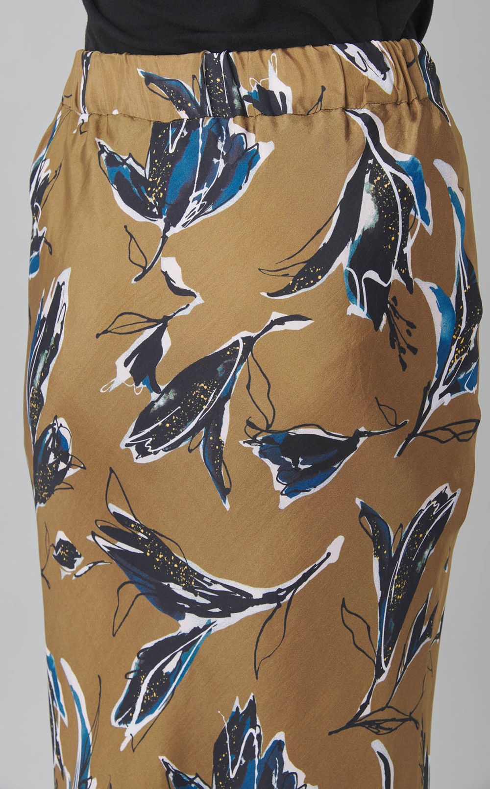 フラワープリントロングスカート