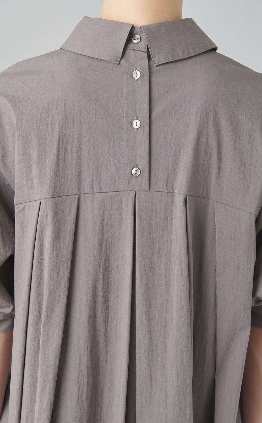 パフスリーブシャツワンピース