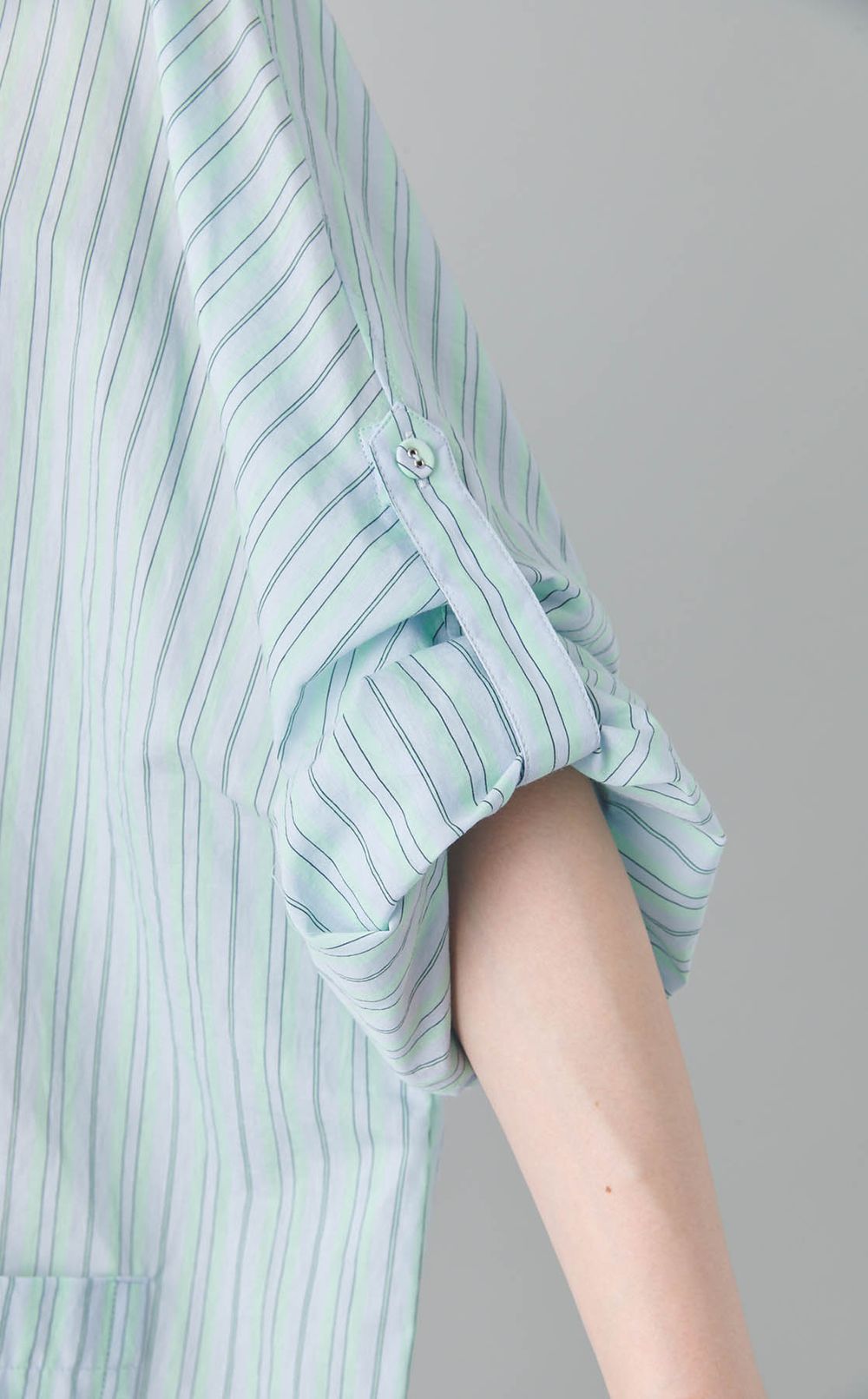 フリルロングシャツワンピース