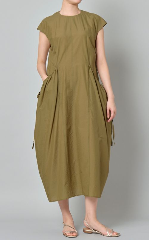 タフタフレンチスリーブワンピース