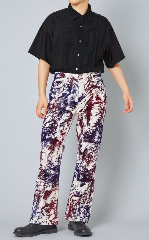 フラワーエンブロイダリーシャツ