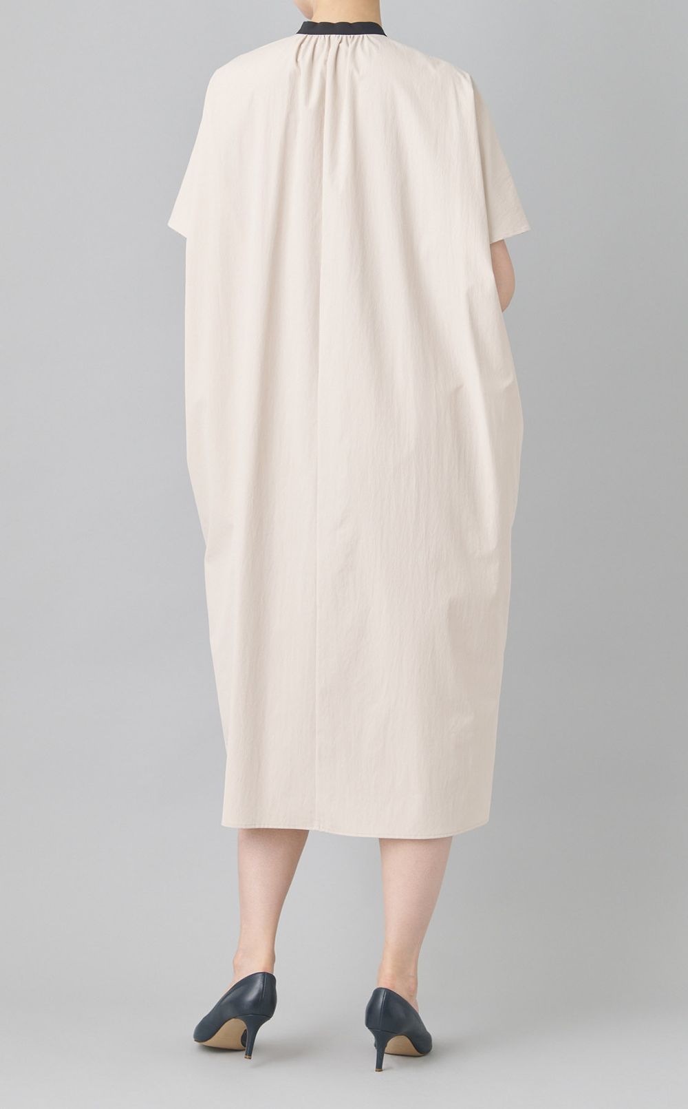 タイプライターバンドカラーワンピース