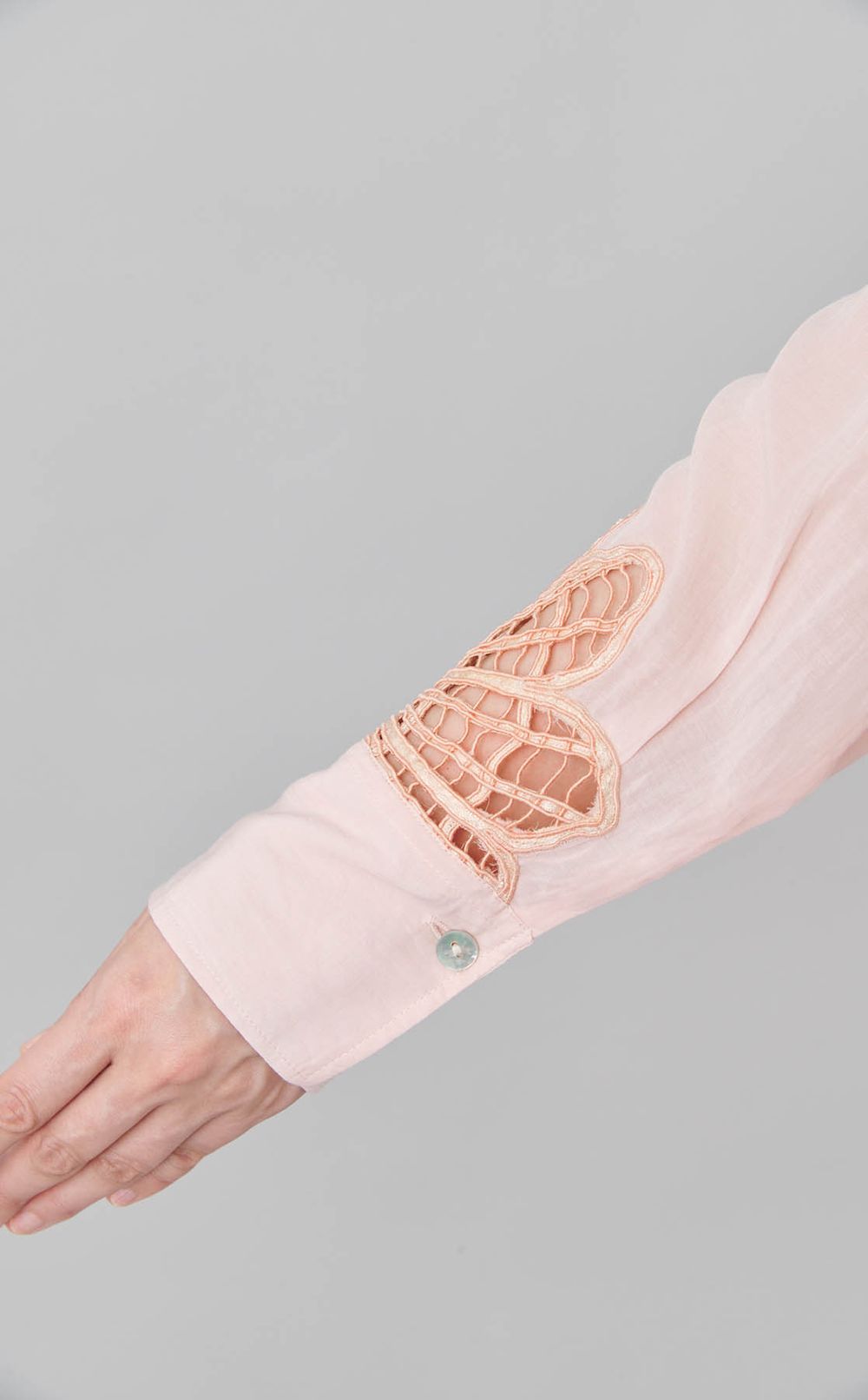 レーススリーブバンドカラーシャツ