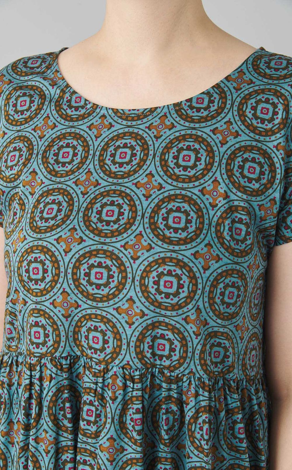 プリントギャザージャージワンピース