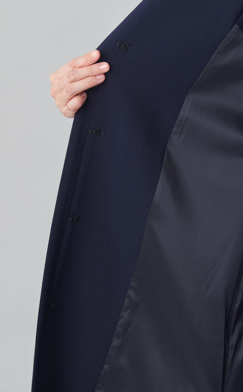 パールラッフルジレドレス