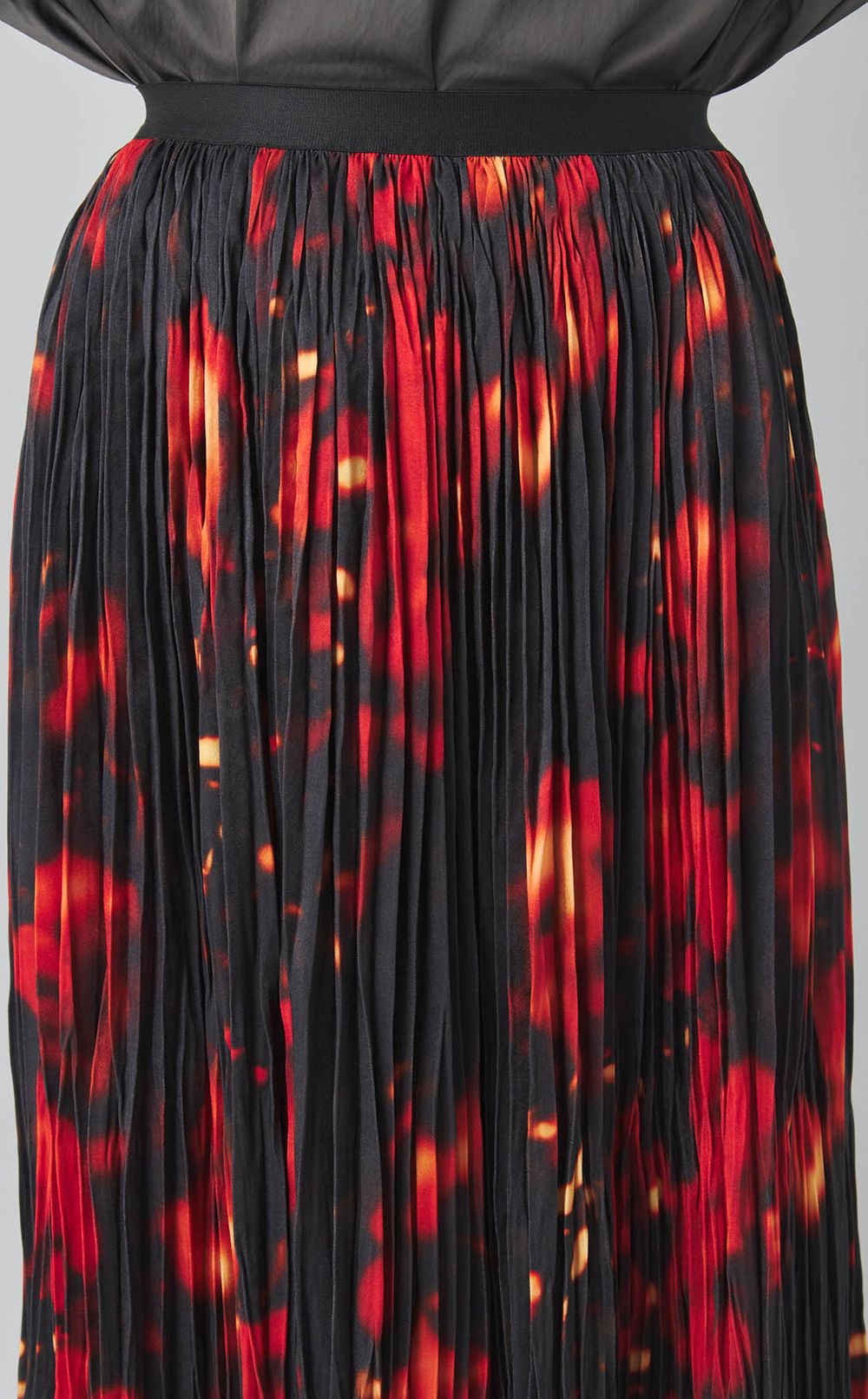 ボカシプリントプリーツスカート