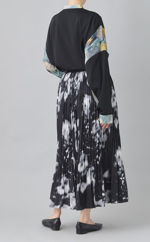 ボカシプリントプリーツスカート