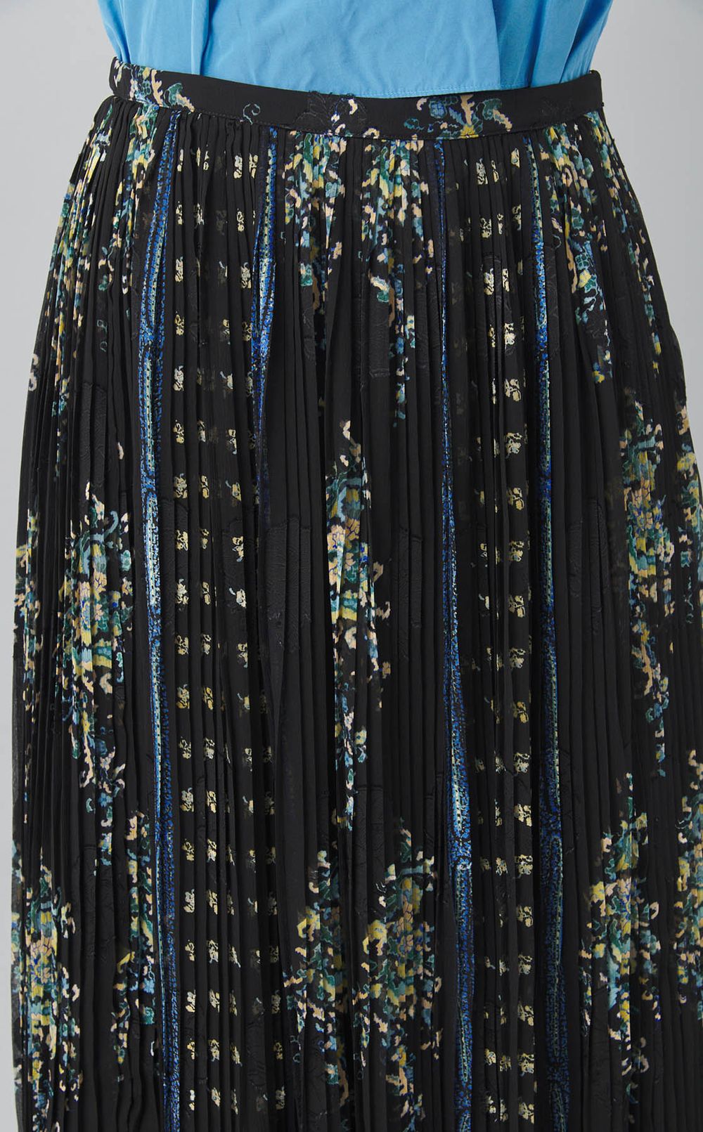 フラワープリントシアープリーツスカート