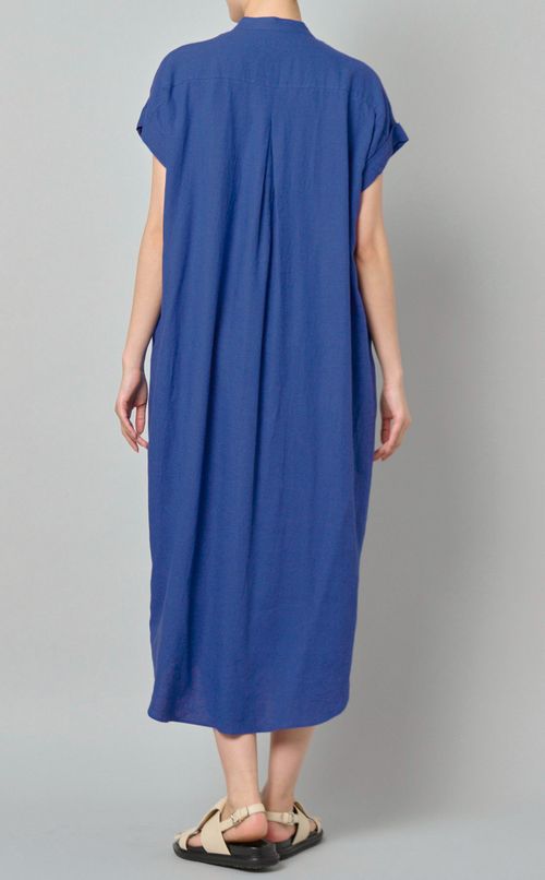 タックショルダーワンピース