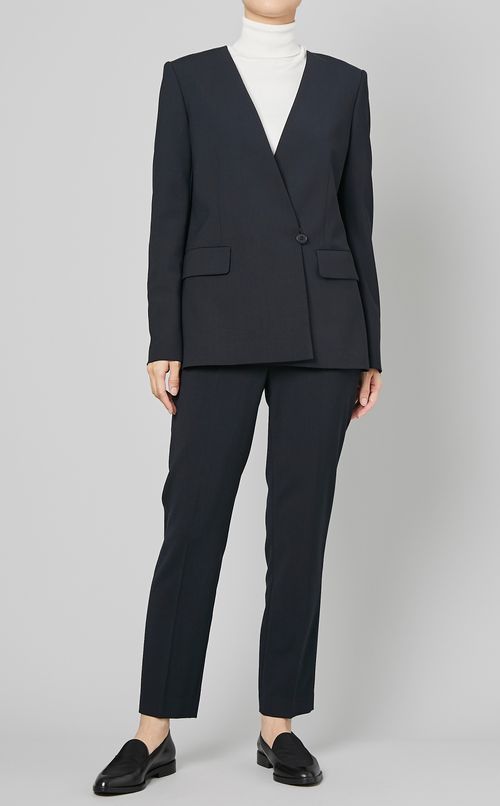 センタープレステーパードパンツ